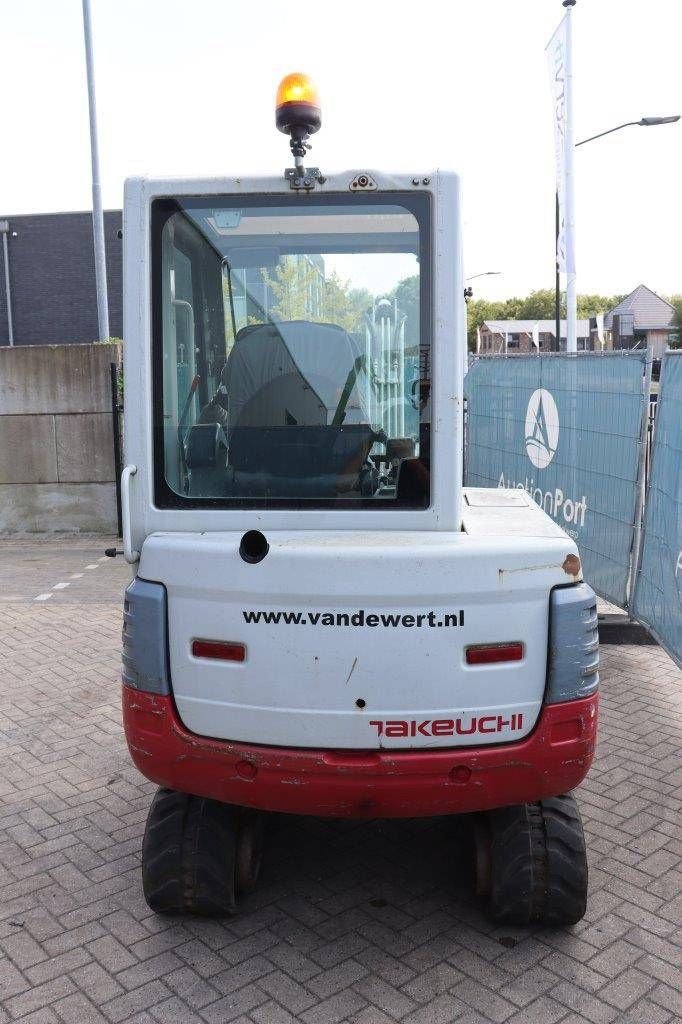 Minibagger typu Takeuchi TB228, Gebrauchtmaschine w Antwerpen (Zdjęcie 4)