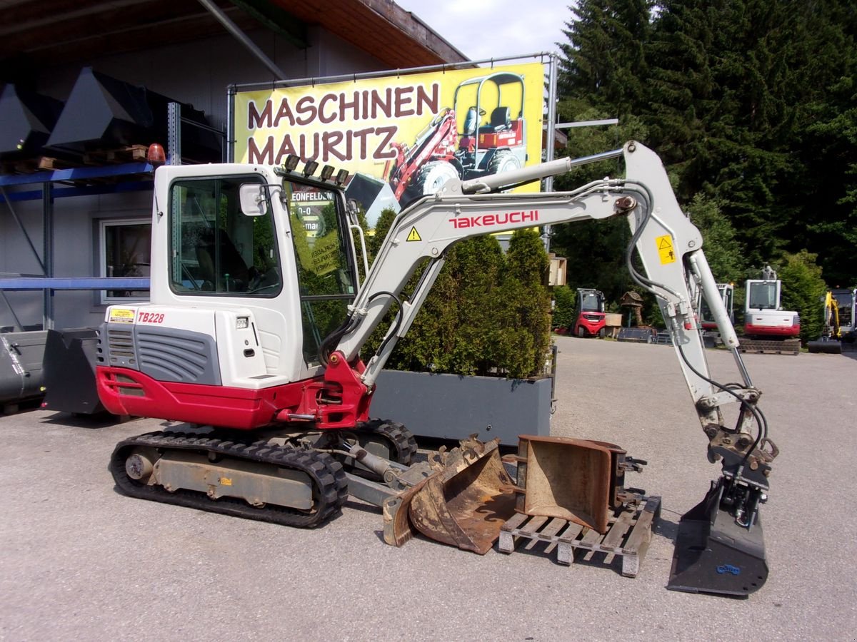 Minibagger του τύπου Takeuchi TB228, Gebrauchtmaschine σε Bad Leonfelden (Φωτογραφία 1)