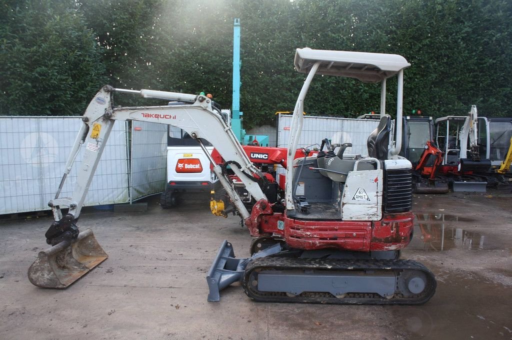 Minibagger typu Takeuchi TB23, Gebrauchtmaschine v Antwerpen (Obrázek 2)