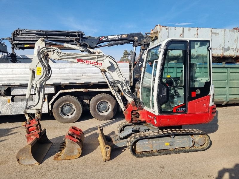 Minibagger typu Takeuchi TB230, Gebrauchtmaschine w Gabersdorf (Zdjęcie 2)