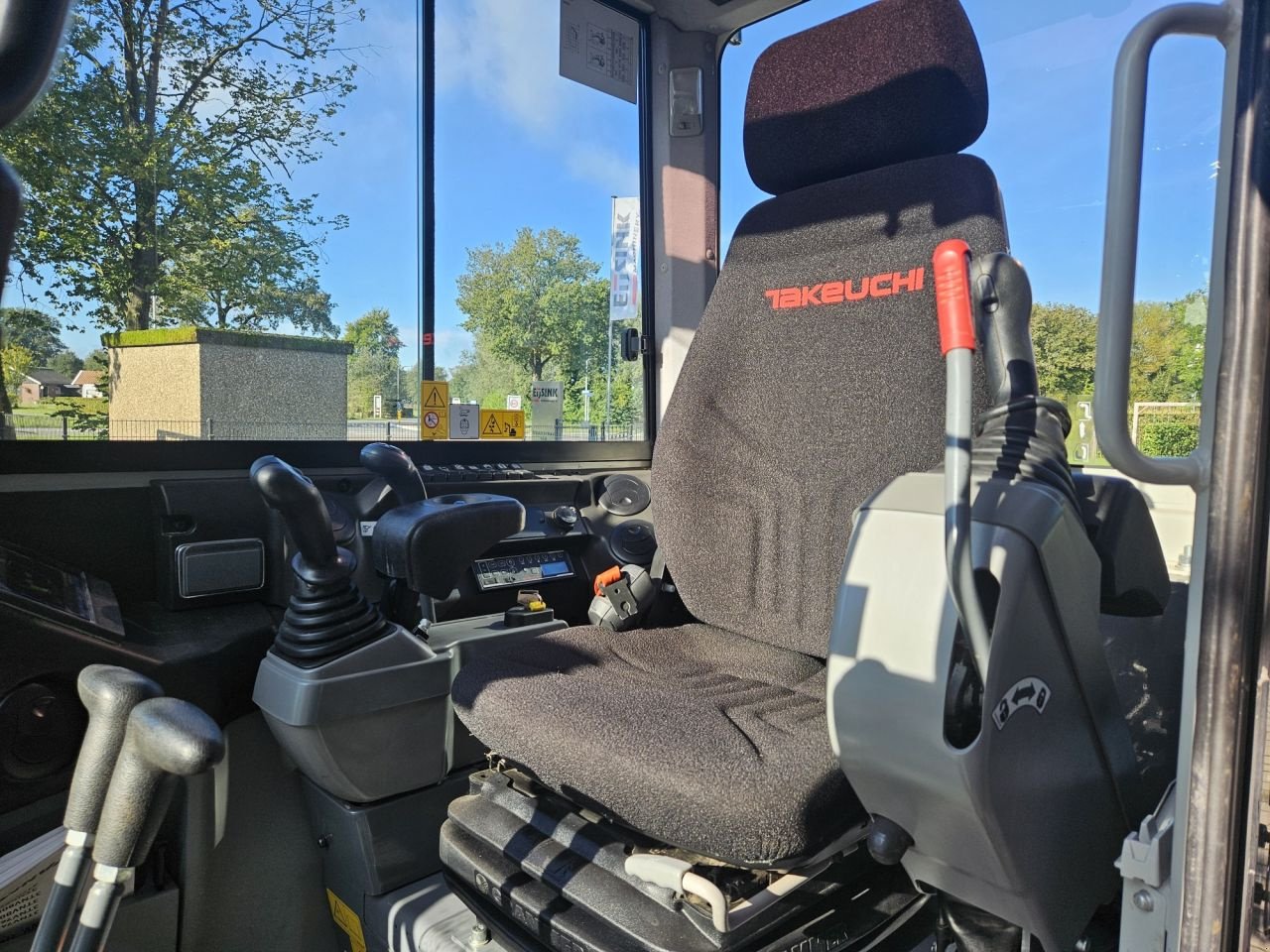 Minibagger typu Takeuchi TB230, Gebrauchtmaschine v Haaksbergen (Obrázok 4)