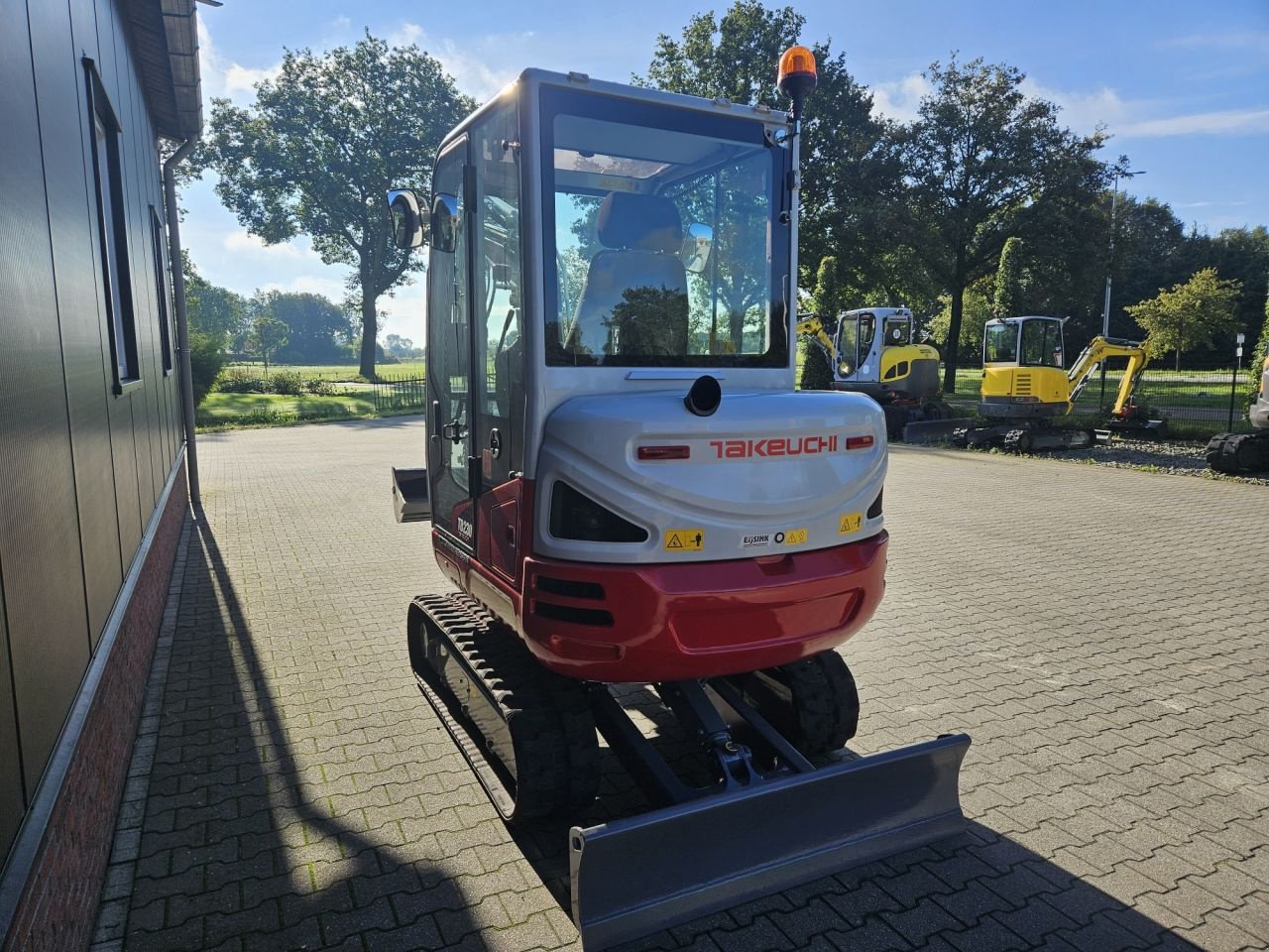 Minibagger типа Takeuchi TB230, Gebrauchtmaschine в Haaksbergen (Фотография 10)