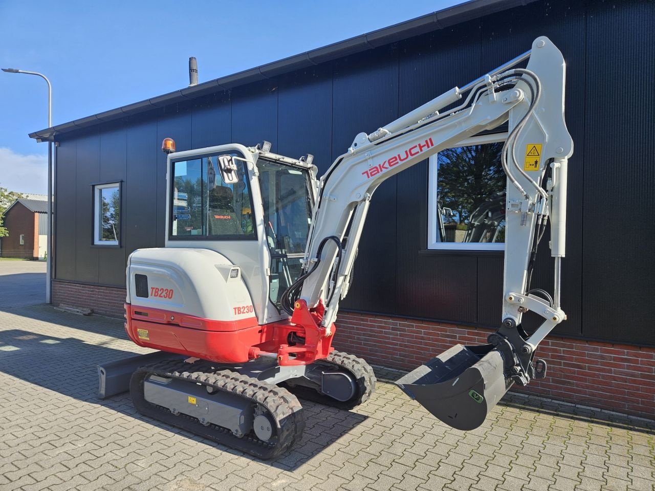 Minibagger typu Takeuchi TB230, Gebrauchtmaschine w Haaksbergen (Zdjęcie 7)