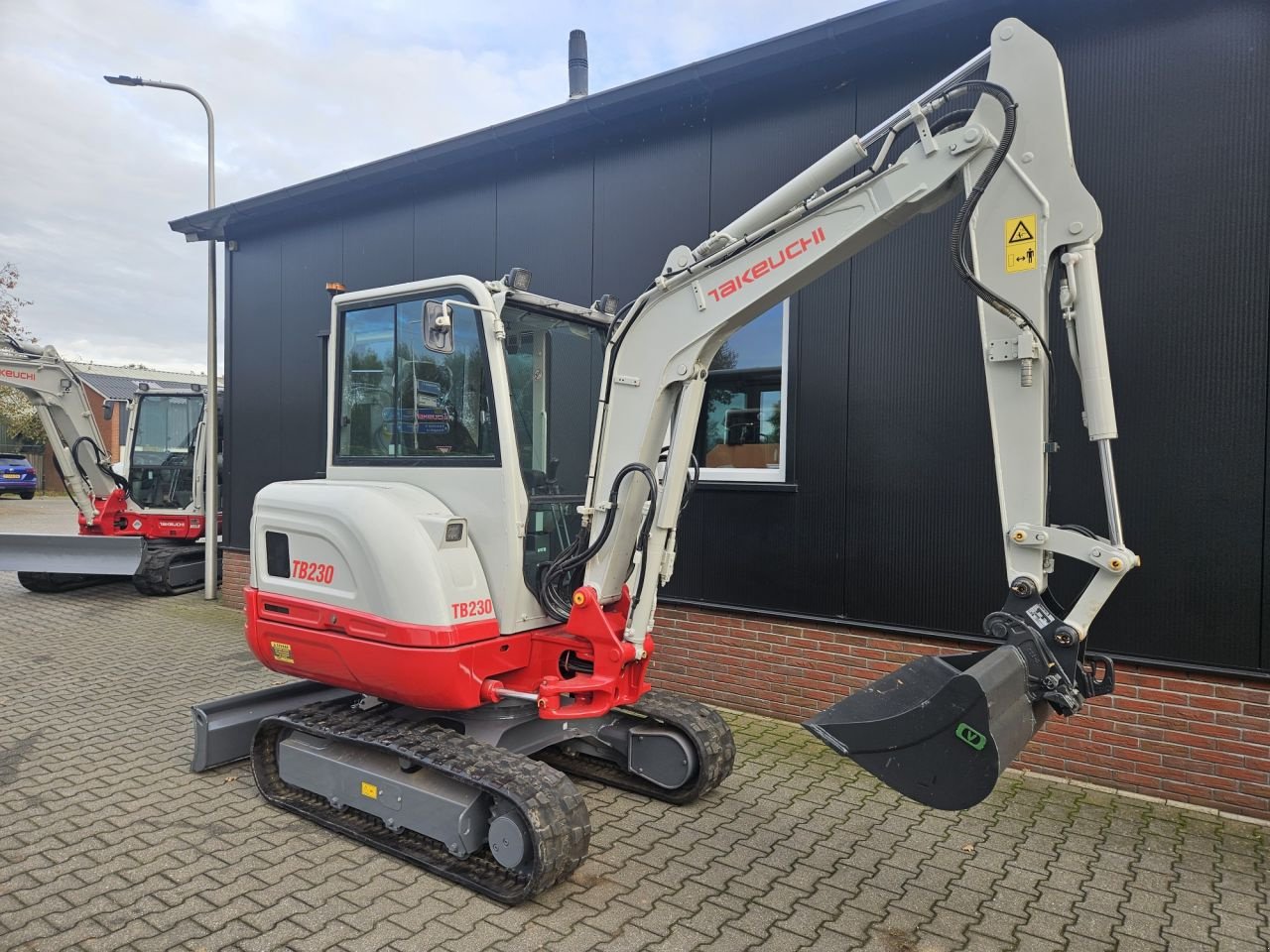 Minibagger Türe ait Takeuchi TB230, Gebrauchtmaschine içinde Haaksbergen (resim 7)