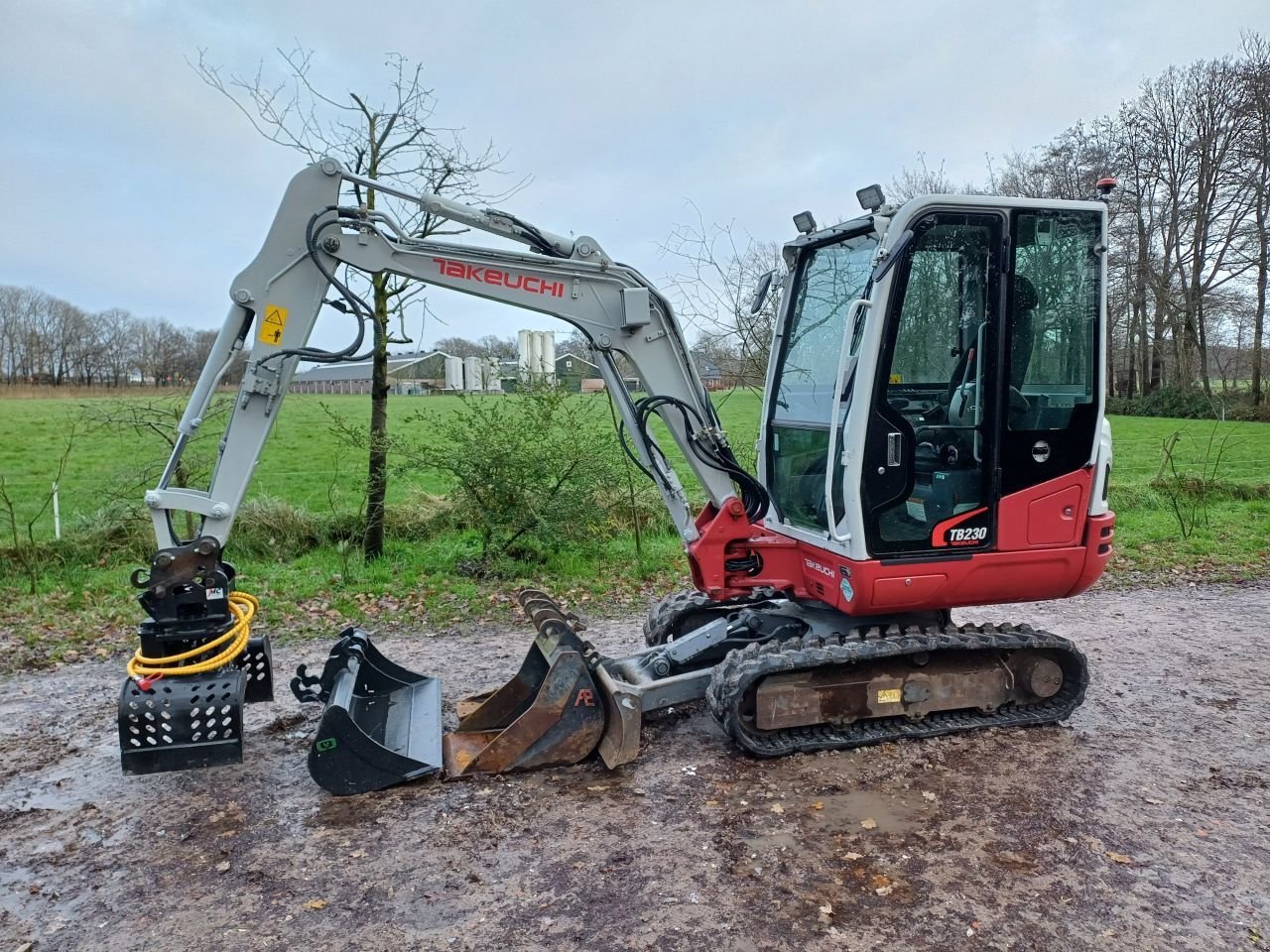 Minibagger typu Takeuchi TB230, Gebrauchtmaschine v Terschuur (Obrázek 1)