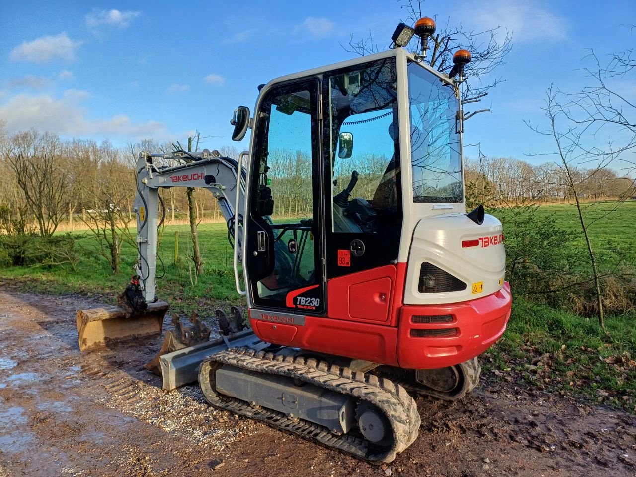 Minibagger typu Takeuchi TB230, Gebrauchtmaschine v Terschuur (Obrázek 2)