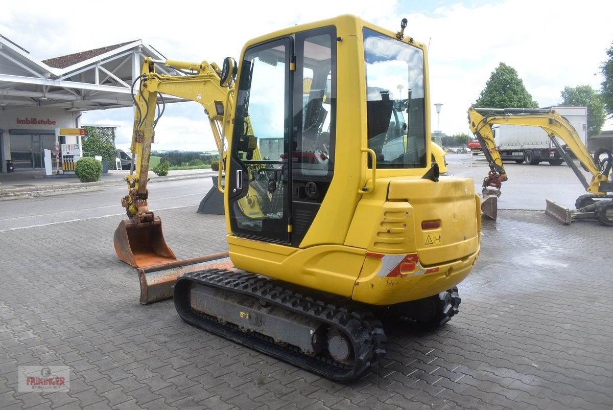 Minibagger Türe ait Takeuchi TB235 mit Powertilt, Gebrauchtmaschine içinde Putzleinsdorf (resim 3)