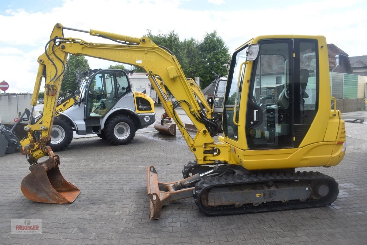 Minibagger of the type Takeuchi TB235 mit Powertilt, Gebrauchtmaschine in Putzleinsdorf (Picture 1)