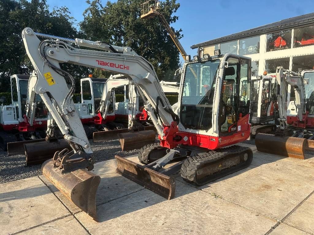 Minibagger tip Takeuchi TB240 Verkocht, Gebrauchtmaschine in Kockengen (Poză 2)