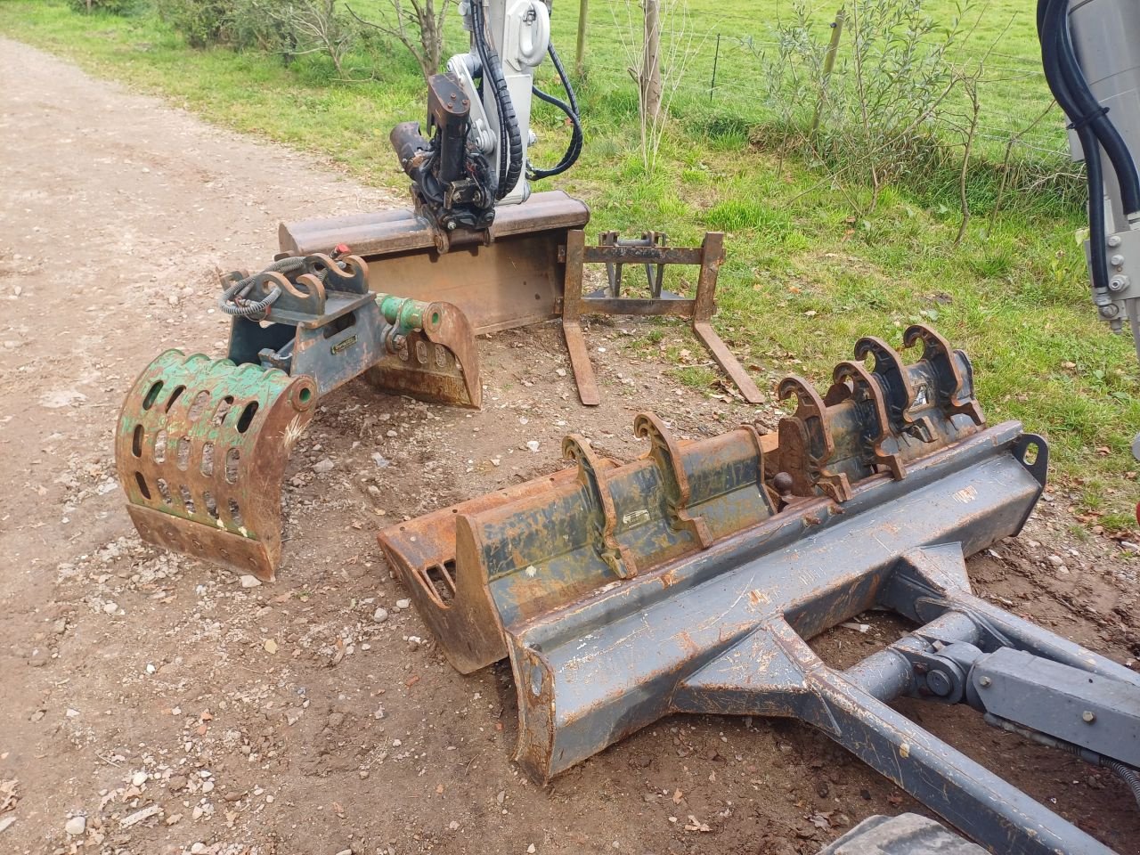 Minibagger van het type Takeuchi TB240, Gebrauchtmaschine in Terschuur (Foto 3)