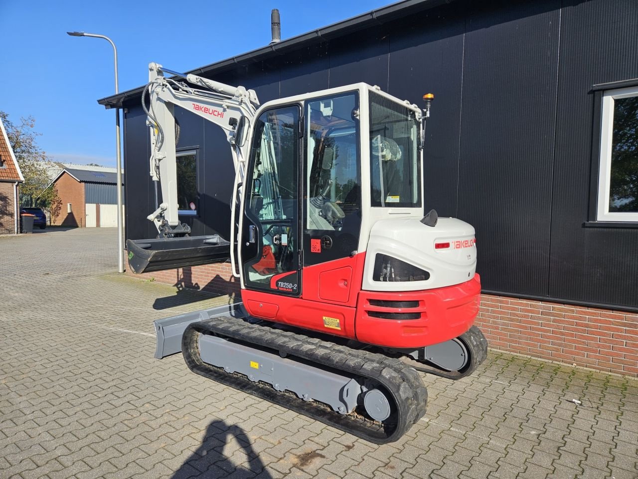 Minibagger van het type Takeuchi TB250-2, Gebrauchtmaschine in Haaksbergen (Foto 2)