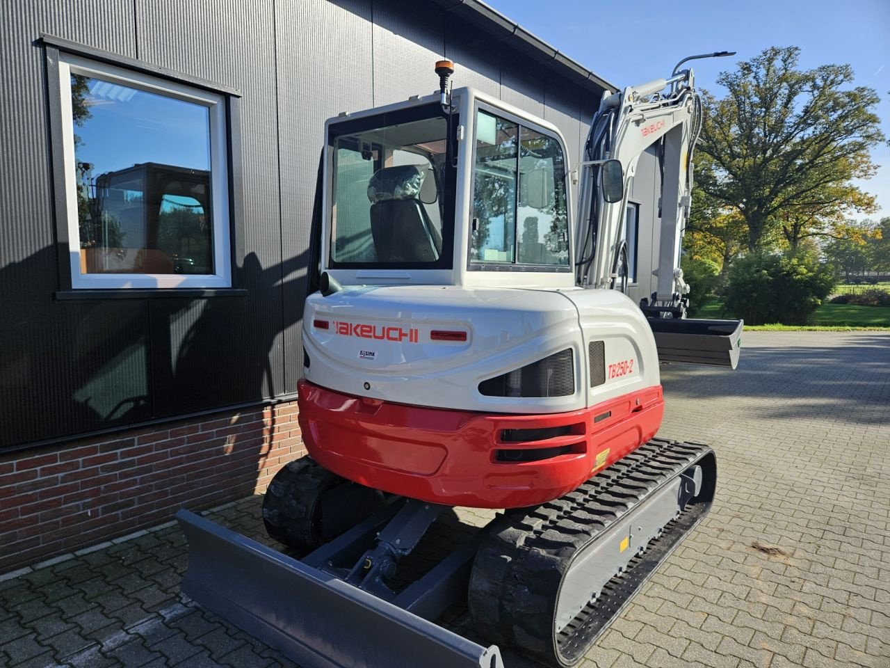 Minibagger del tipo Takeuchi TB250-2, Gebrauchtmaschine In Haaksbergen (Immagine 10)