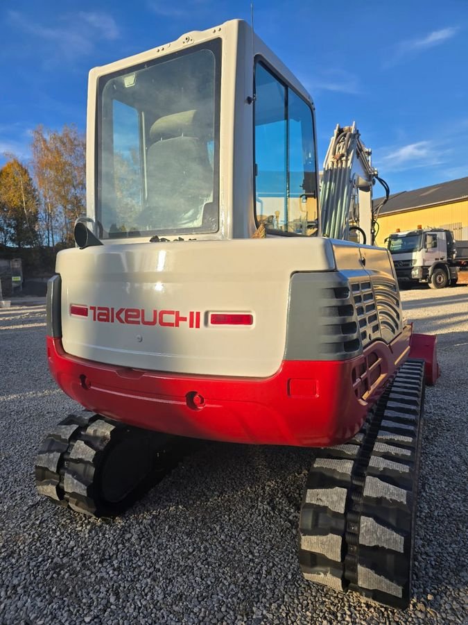 Minibagger du type Takeuchi TB250, Gebrauchtmaschine en Gabersdorf (Photo 13)