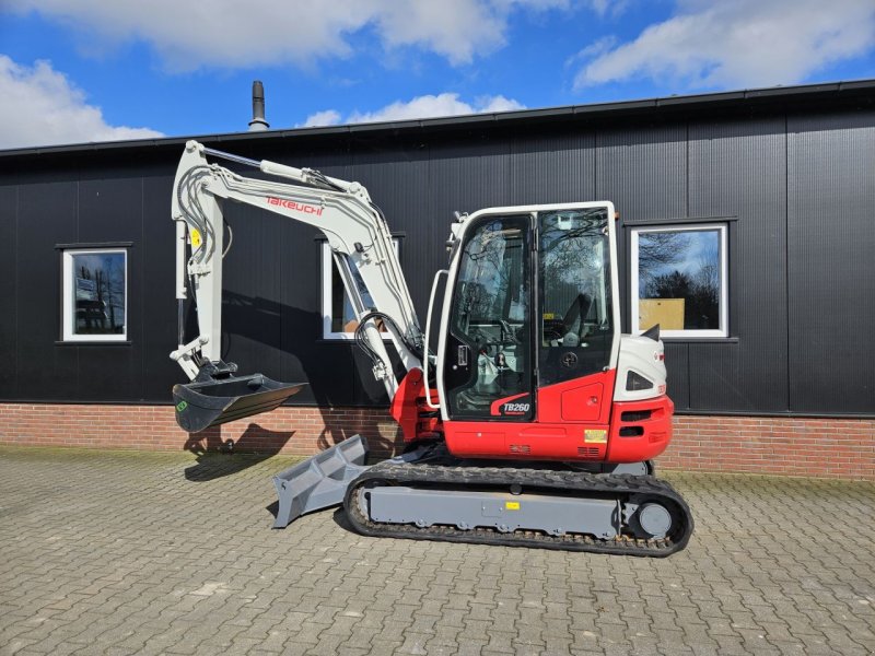 Minibagger of the type Takeuchi TB260 Stage V, Gebrauchtmaschine in Haaksbergen (Picture 1)