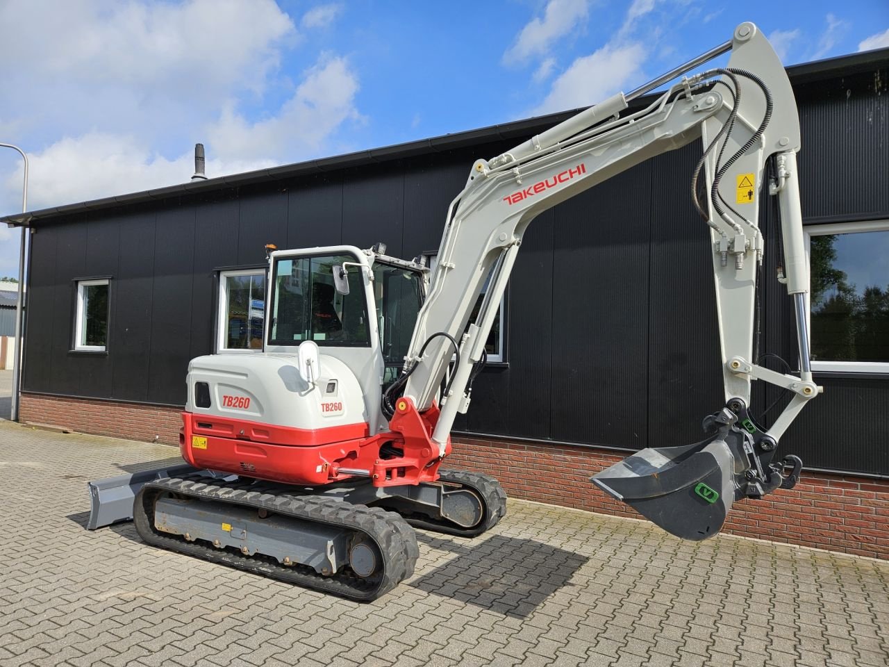 Minibagger типа Takeuchi TB260 Stage V, Gebrauchtmaschine в Haaksbergen (Фотография 7)