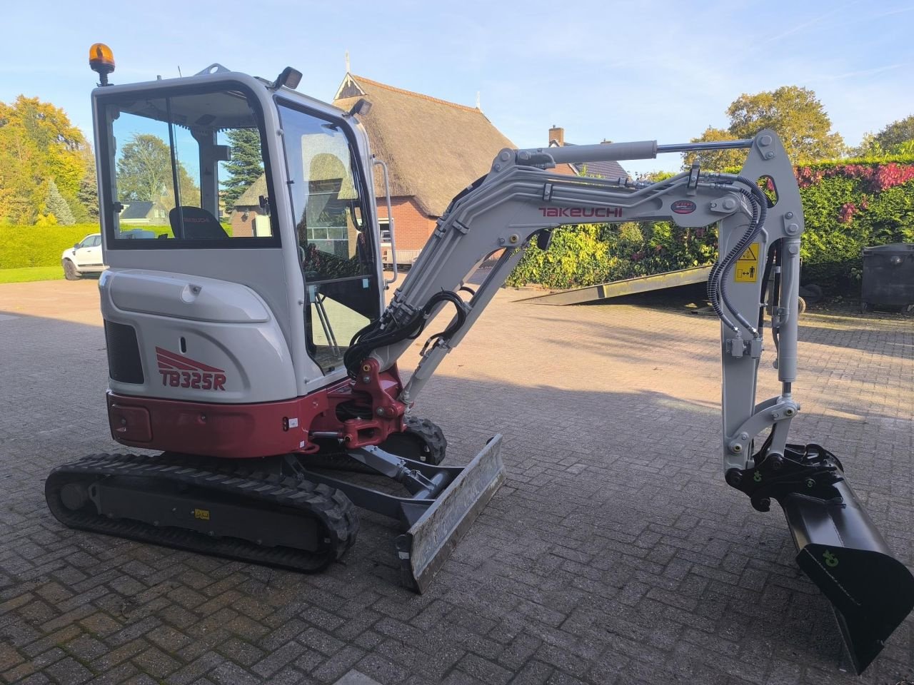 Minibagger typu Takeuchi TB325R, Gebrauchtmaschine v Hardegarijp (Obrázek 5)