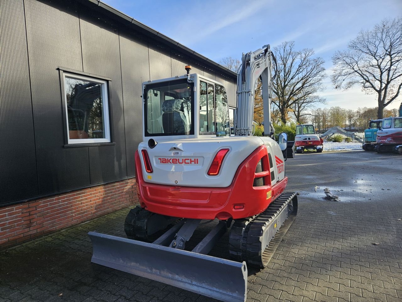 Minibagger от тип Takeuchi TB370, Gebrauchtmaschine в Haaksbergen (Снимка 10)