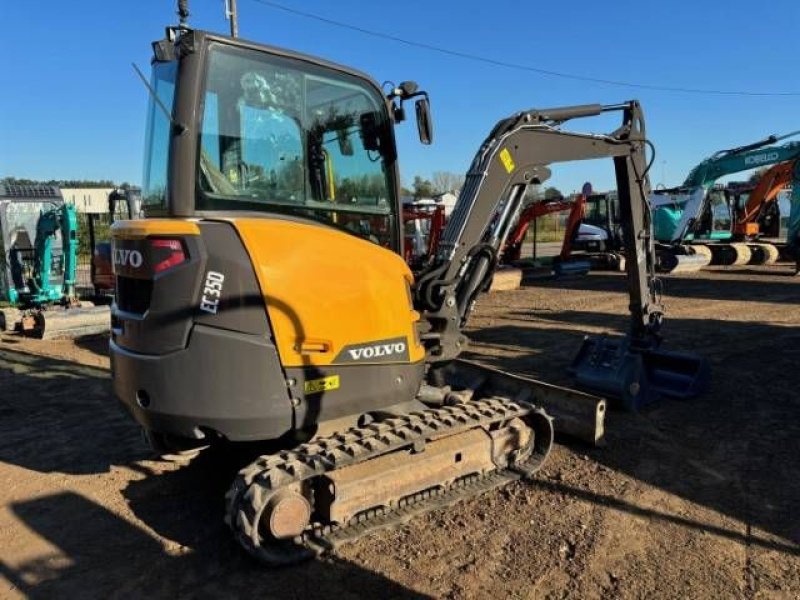 Minibagger van het type Volvo EC 35 D, Gebrauchtmaschine in MOL (Foto 2)