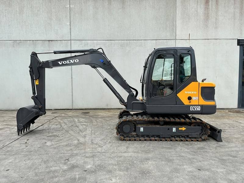 Minibagger van het type Volvo EC 55 D, Gebrauchtmaschine in Casic (Foto 1)