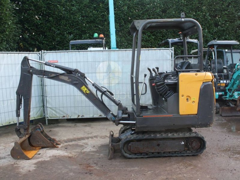 Minibagger tip Volvo EC15, Gebrauchtmaschine in Antwerpen (Poză 1)