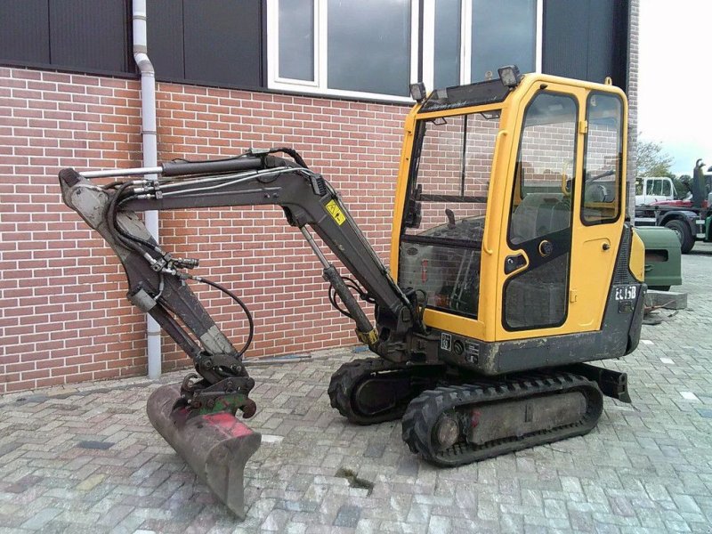 Minibagger tip Volvo EC15B, Gebrauchtmaschine in Barneveld