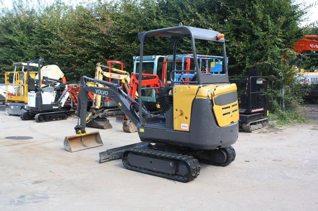 Minibagger typu Volvo EC18D, Gebrauchtmaschine v Antwerpen (Obrázok 2)