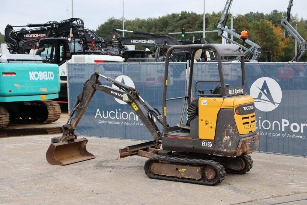 Minibagger Türe ait Volvo EC18D, Gebrauchtmaschine içinde Antwerpen (resim 3)