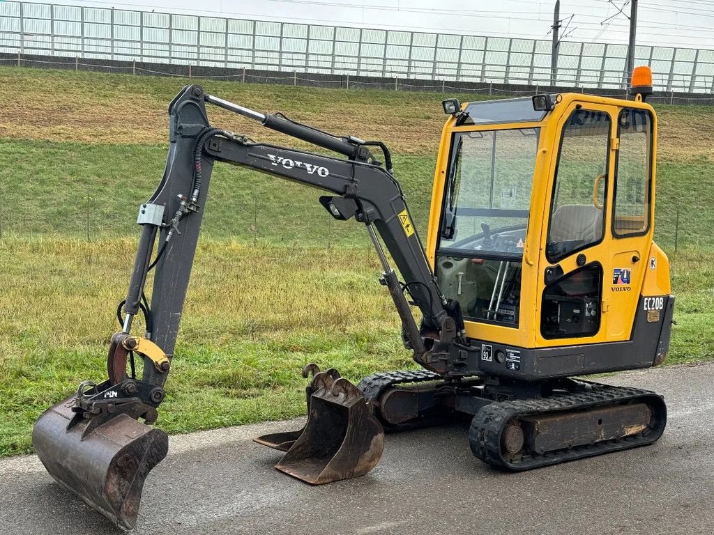 Minibagger del tipo Volvo EC20B XTV 3 bakken, Gebrauchtmaschine en Zevenbergschen Hoek (Imagen 8)