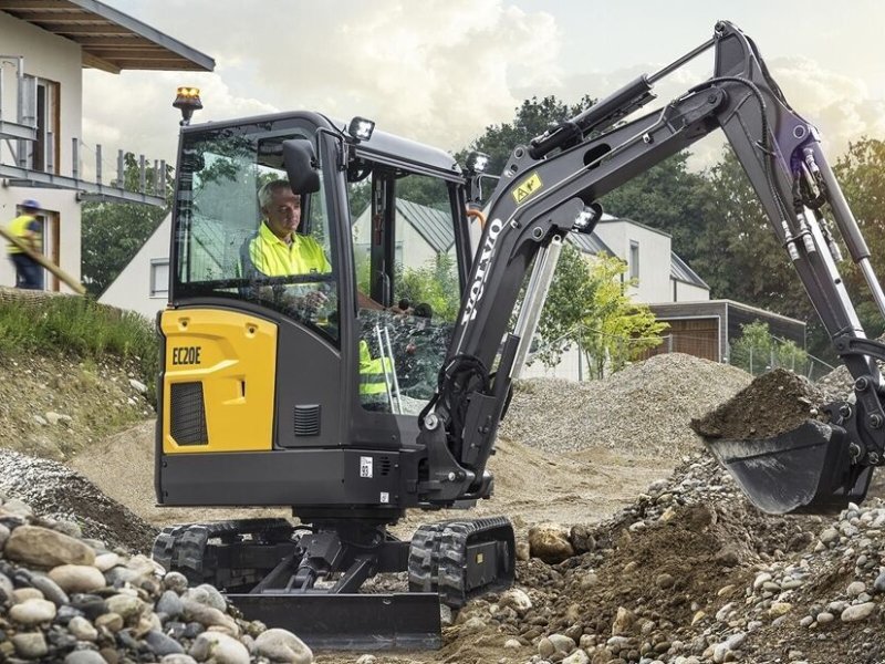 Minibagger van het type Volvo EC20E, Neumaschine in Donkerbroek