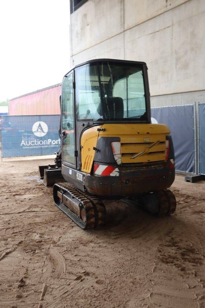 Minibagger des Typs Volvo EC27C, Gebrauchtmaschine in Antwerpen (Bild 4)