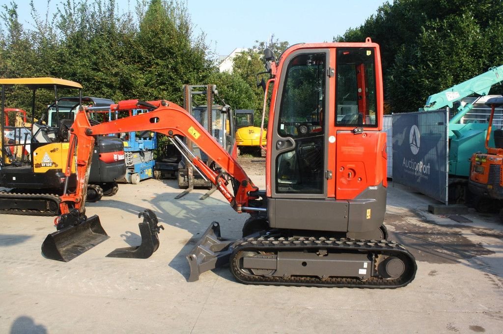 Minibagger des Typs Volvo ECR25D, Gebrauchtmaschine in Antwerpen (Bild 2)