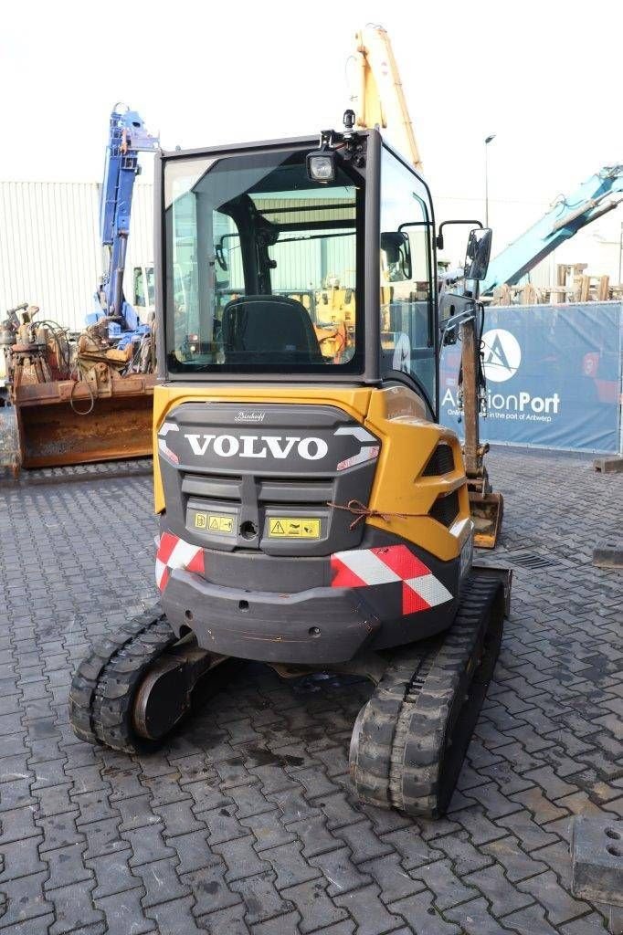 Minibagger del tipo Volvo ECR25D, Gebrauchtmaschine en Antwerpen (Imagen 5)