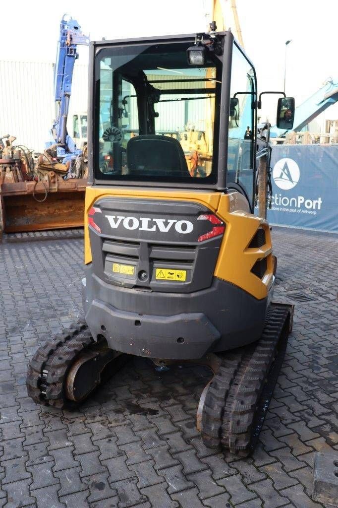 Minibagger del tipo Volvo ECR25D, Gebrauchtmaschine en Antwerpen (Imagen 5)