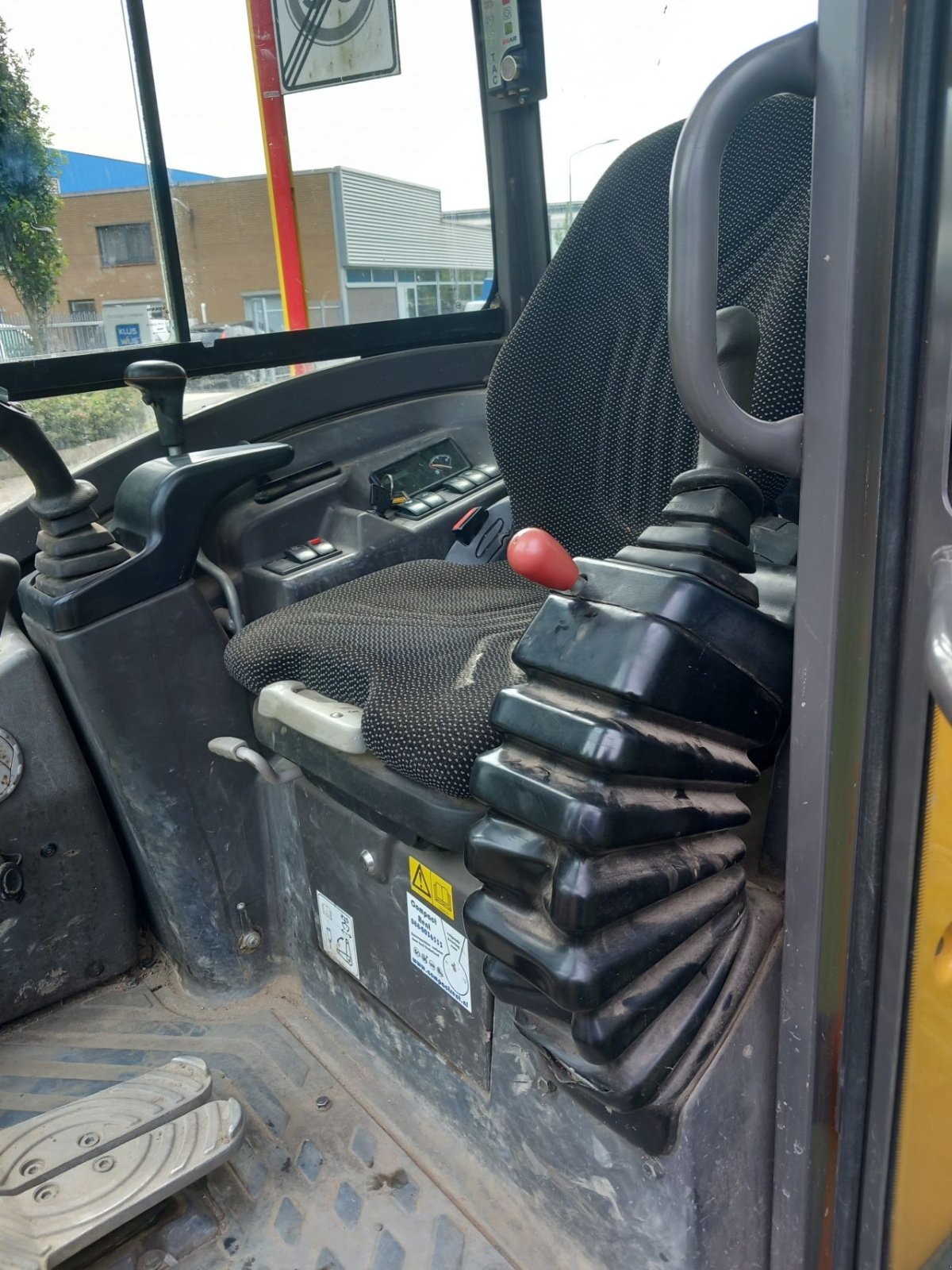 Minibagger des Typs Volvo Ecr25D., Gebrauchtmaschine in Alblasserdam (Bild 4)