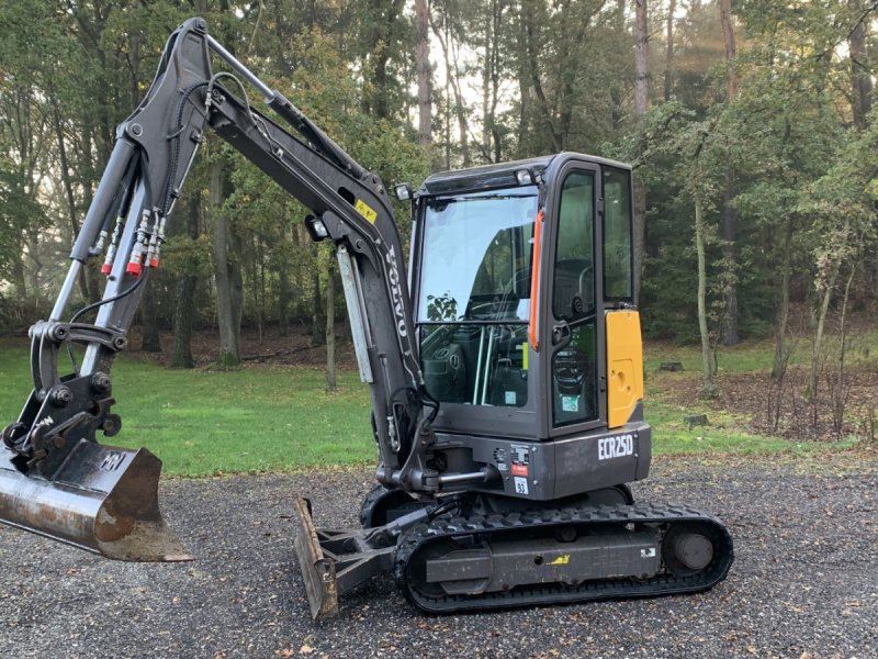 Minibagger za tip Volvo ECR25D, Gebrauchtmaschine u Herpen (Slika 1)