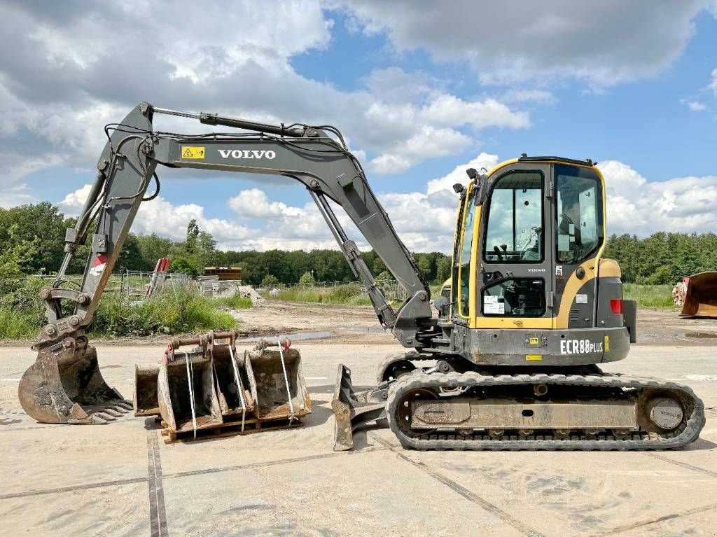 Minibagger typu Volvo ECR88 Plus - 5 Buckets Included / Quick Coupler, Gebrauchtmaschine v Veldhoven (Obrázek 1)