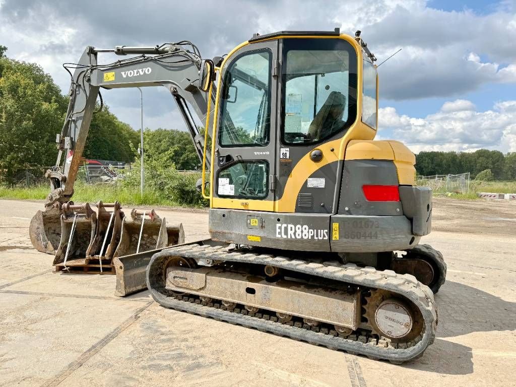 Minibagger typu Volvo ECR88 Plus - 5 Buckets Included / Quick Coupler, Gebrauchtmaschine v Veldhoven (Obrázek 3)