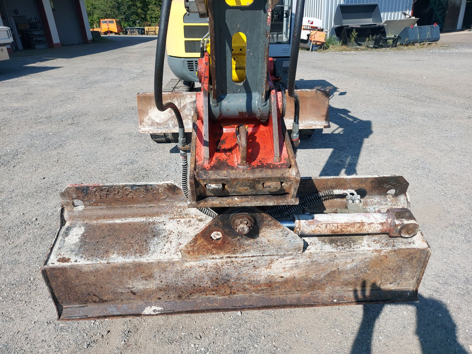 Minibagger des Typs Wacker Neuson 6003 Bj. 2013 mit Verstellausleger, Gebrauchtmaschine in Haselbach (Bild 9)