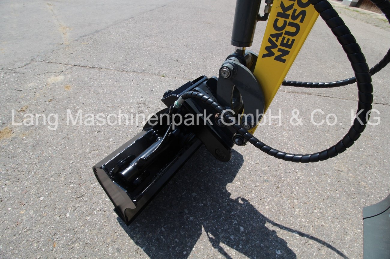 Minibagger of the type Wacker Neuson 803, Gebrauchtmaschine in Petting (Picture 5)