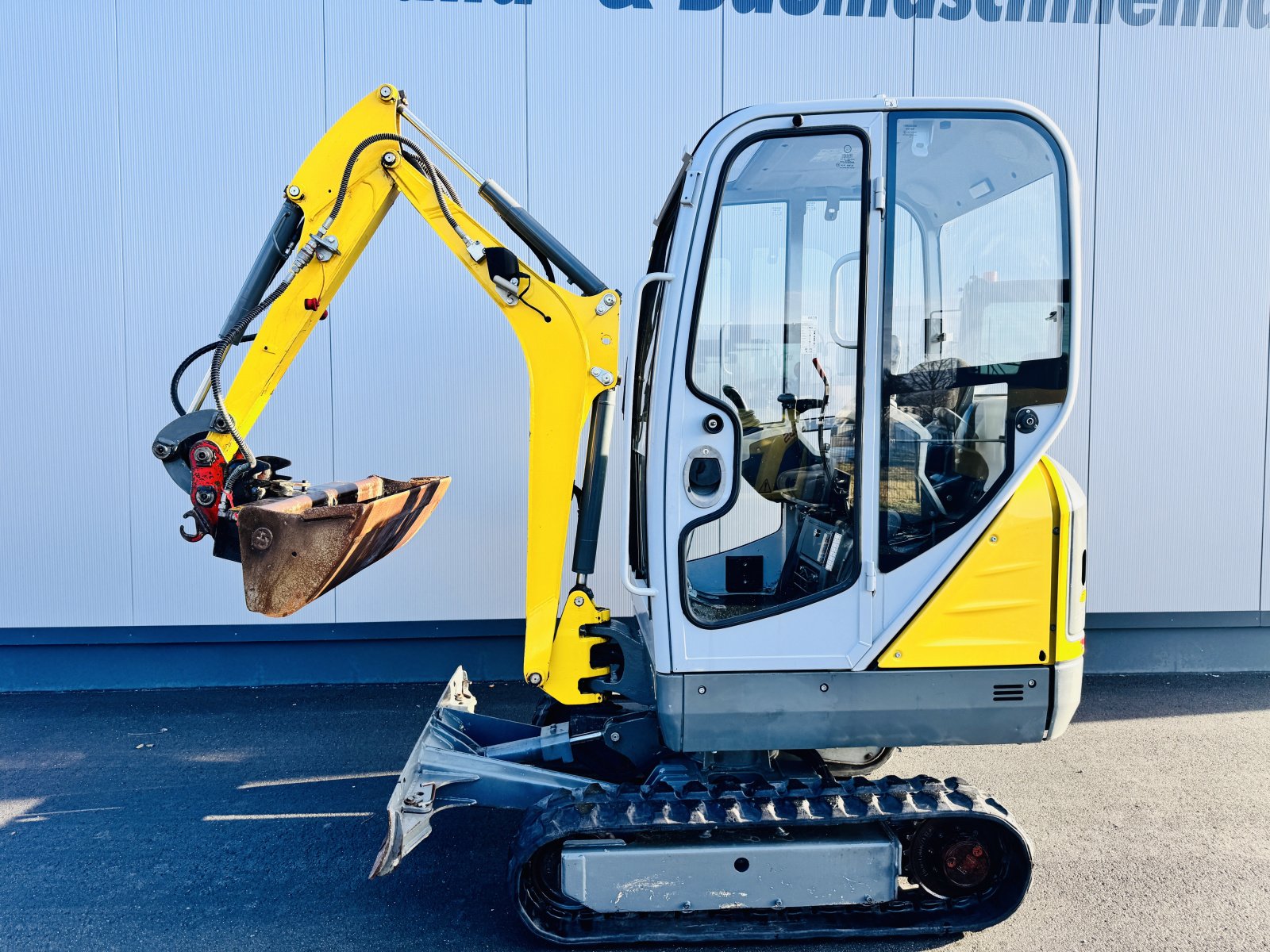 Minibagger от тип Wacker Neuson ET 16, Gebrauchtmaschine в Falkenstein (Снимка 2)