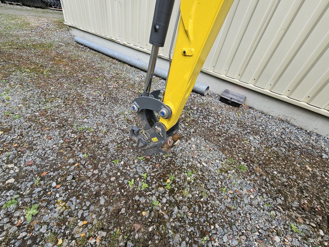 Minibagger of the type Wacker Neuson ET 18, Neumaschine in Aurich (Picture 10)