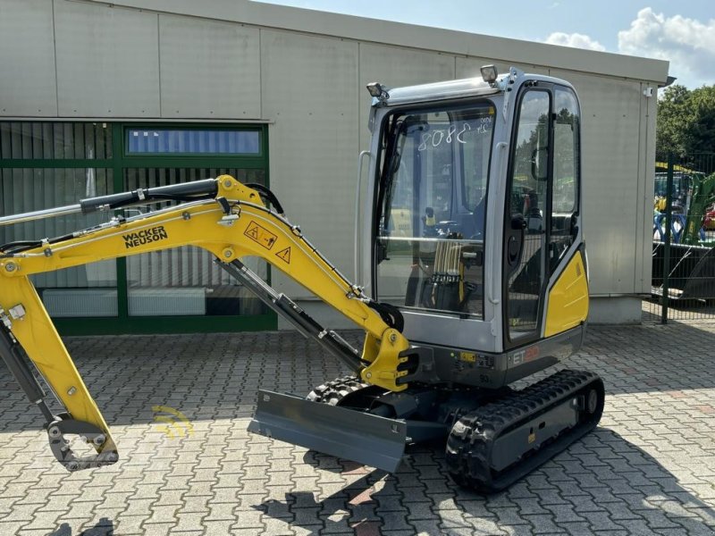 Minibagger of the type Wacker Neuson ET 20, Neumaschine in Aurich (Picture 1)