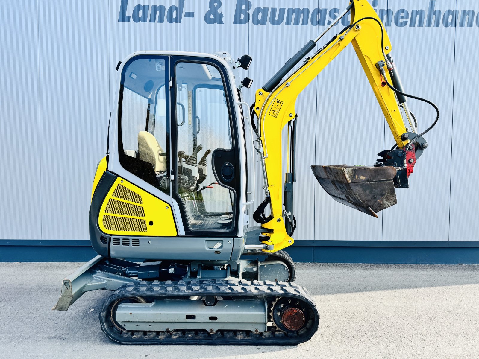 Minibagger от тип Wacker Neuson ET 24 VDS - 1. HAND, Gebrauchtmaschine в Falkenstein (Снимка 3)