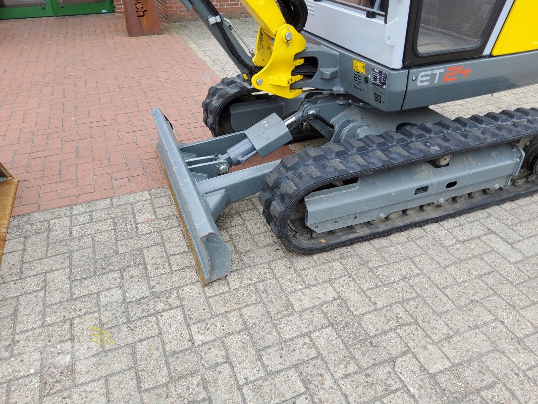 Minibagger типа Wacker Neuson ET 24, Neumaschine в Visbek/Rechterfeld (Фотография 4)