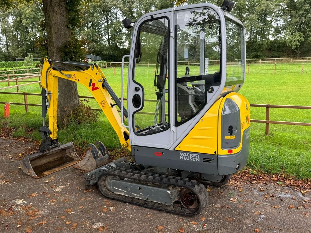 Minibagger du type Wacker Neuson ET16., Gebrauchtmaschine en Kilder (Photo 1)