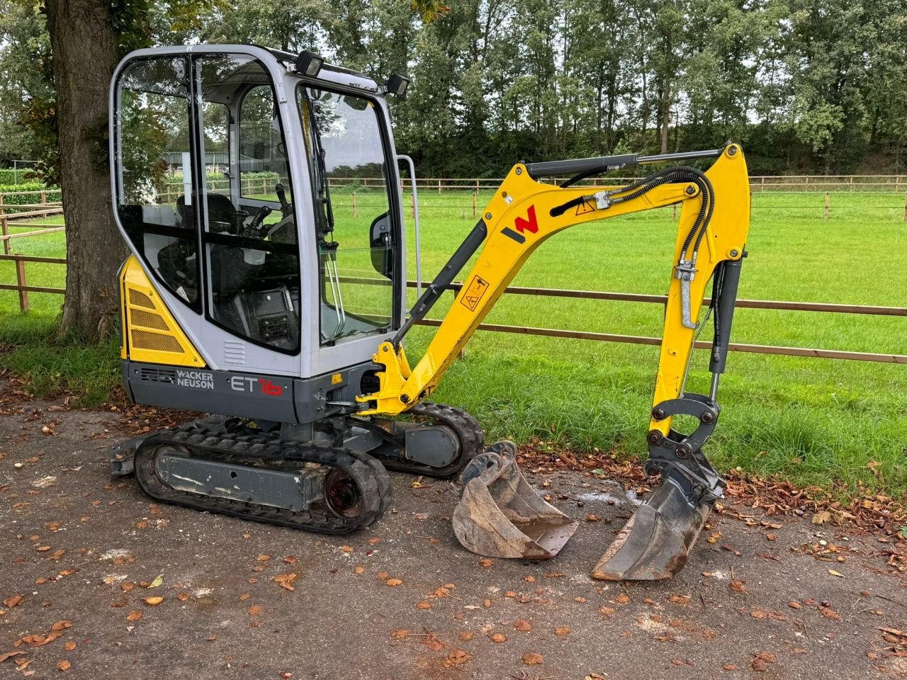 Minibagger du type Wacker Neuson ET16., Gebrauchtmaschine en Kilder (Photo 4)