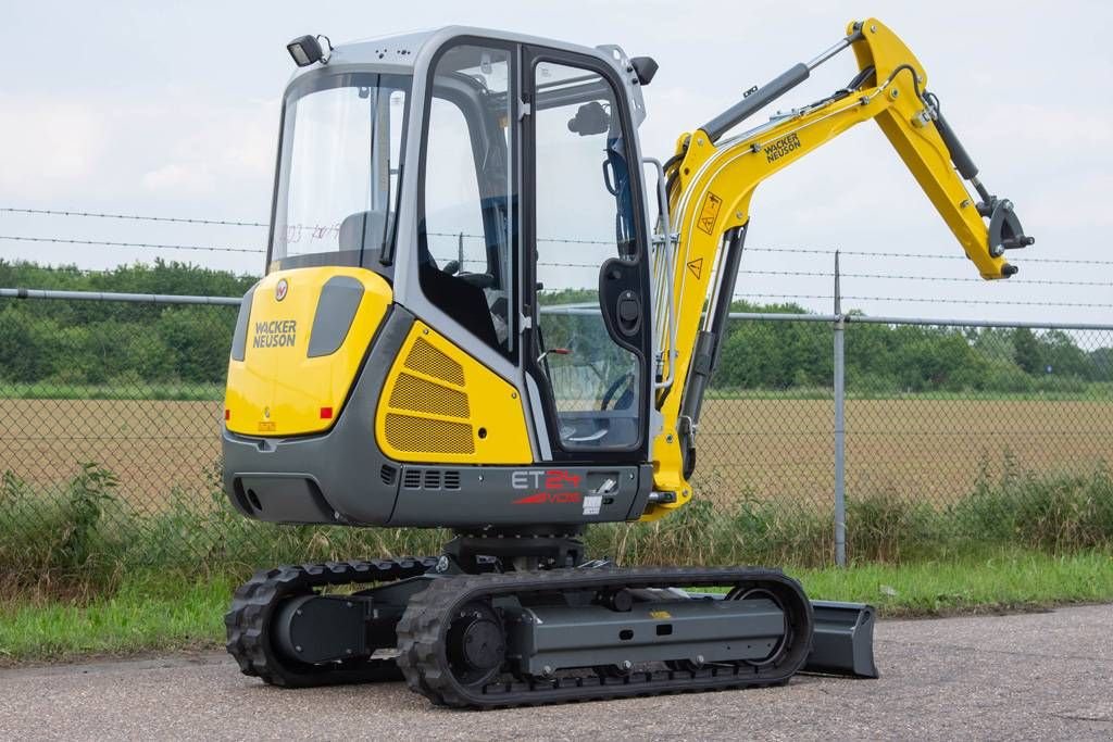 Minibagger du type Wacker Neuson ET24, Neumaschine en Sittard (Photo 6)