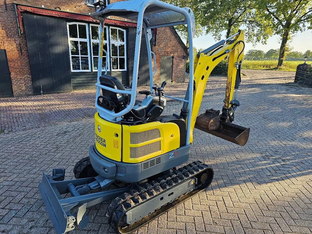 Minibagger van het type Wacker Neuson Ez17 2018 1270 uur graafmachine minigraver, Gebrauchtmaschine in Scherpenzeel (Foto 11)