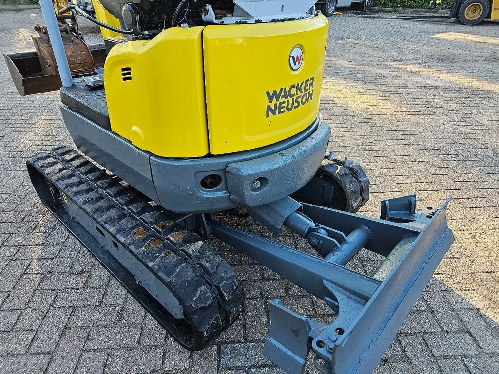 Minibagger van het type Wacker Neuson Ez17 2018 1270 uur graafmachine minigraver, Gebrauchtmaschine in Scherpenzeel (Foto 4)