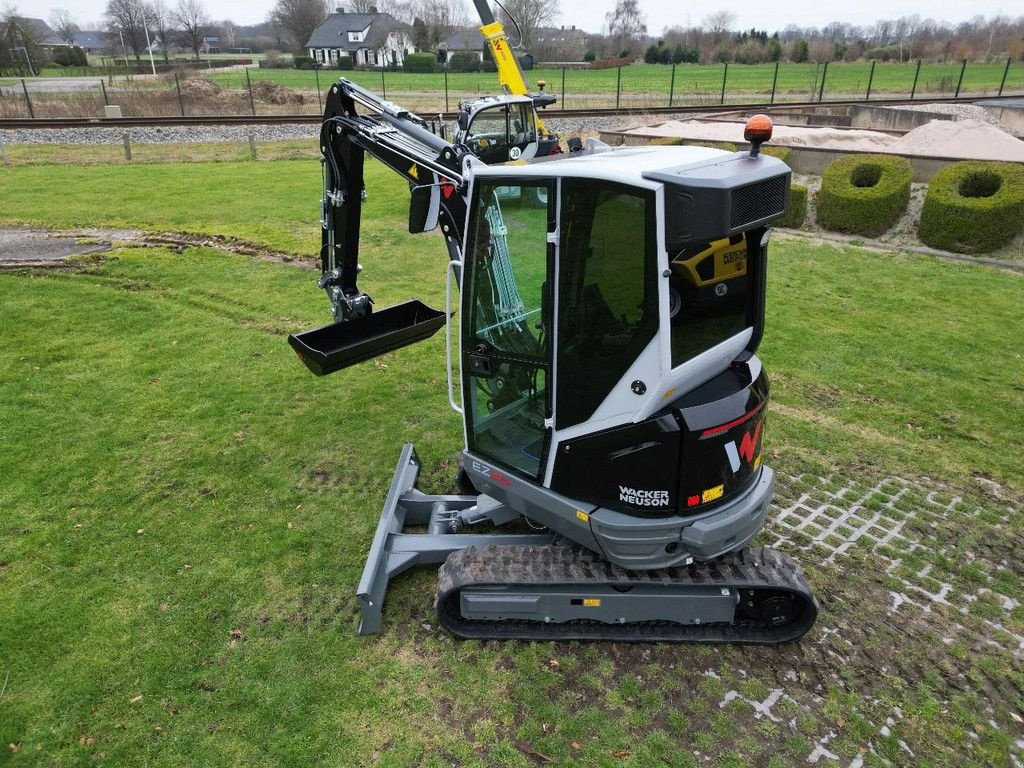 Minibagger tipa Wacker Neuson EZ26-2 Minigraver Black Edition, Neumaschine u Didam (Slika 5)